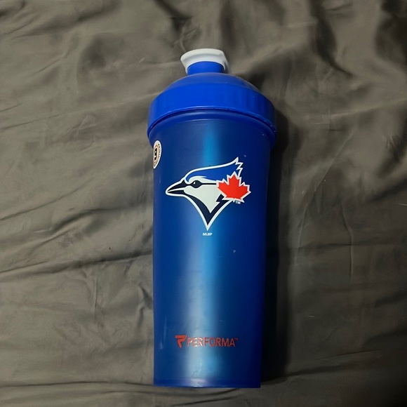 Performa Shaker Cups - Picture 2 of 3